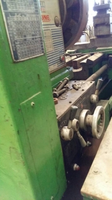 ขายเครื่องกลึง10ฟุตใต้หวันสวิงได้1เมตร3เพลาเบรคครับ