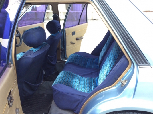 ขายรถ ฟอร์ด เลเซอร์ เครื่อง 1.5 เกียร์ธรรมดา 5เกียร์ ภายในสวยเดิมๆแอร์เย็นฉ่ำ ระบบไมล์ใช้ได้หมด ระบบไฟใช้ได้หมด ตัวถังเดิมๆทรงดีไม่ผุ สีร่อนบางจุดสียังเงาสวย ยางดี รถขับดีเลยครับ ขับกลับได้เลยครับ