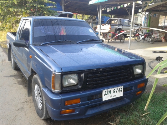 ขายมิตซูแอร์โร่ ปี 37 แอร์เย็น ยางใหม่ทั้ง 4 เส้น พวงมาลัยพาวเวอร์