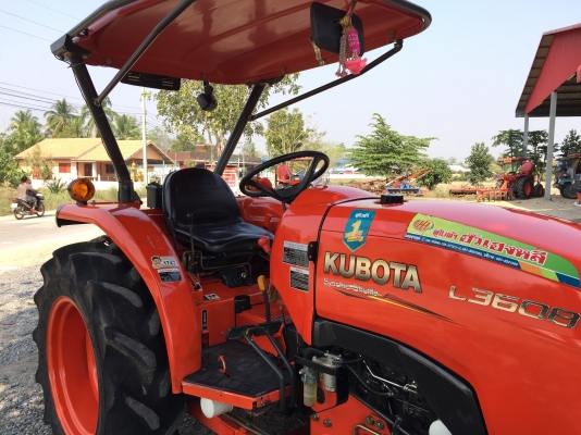ขายรถไถคูโบต้า L3608 ทำงาน 500 ชั่วโมง สภาพดีมาก ขายราคา 298,000 บาท สนใจติดต่อ 081-9136451 ค่ะ ขายรถไถคูโบต้า L3608 ทำงาน 500 ชั่วโมง สภาพดีมาก ขายราคา 298,000 บาท สนใจติดต่อ 081-9136451 ค่ะ