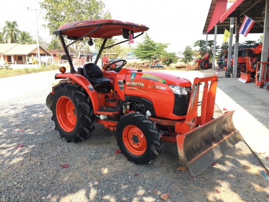 ขายรถไถคูโบต้า L3608 ทำงาน 500 ชั่วโมง สภาพดีมาก ขายราคา 298,000 บาท สนใจติดต่อ 081-9136451 ค่ะ ขายรถไถคูโบต้า L3608 ทำงาน 500 ชั่วโมง สภาพดีมาก ขายราคา 298,000 บาท สนใจติดต่อ 081-9136451 ค่ะ