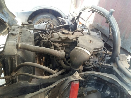 หกล้อมิตซู แคนเตอร์ป้ายเล็ก เครื่องยนต์ติดแก๊ช เครื่องดี คัชซีสวย แอร์ เพาเวอร์ รถสวยพร้อมใช้เอกสารพร้อมโอน