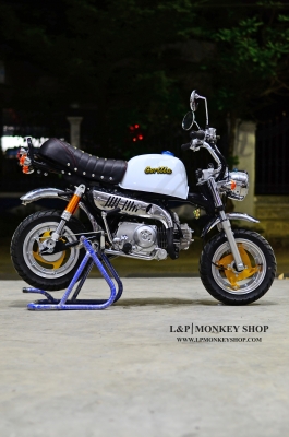 จัดโปรโมชั่น ลดราคาสุดแบบ มโหฬษร มังกี้ กอลิล่า เดิม ราคาสุดๆ เริ่มต้นเพียง 2XXXX  แต่งๆๆ ลดราคาทุกรุ่นและมีของแถมอีกมากมาย  ด่วนๆๆ ลดๆๆ   เริ่มต้นราคา ที