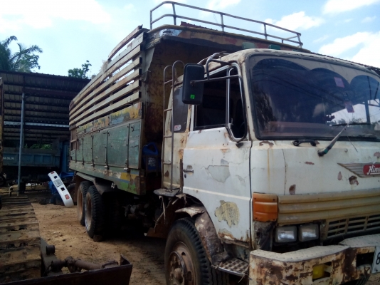 10ล้ออีโน่2เพลา ดั้ม 185  แรงม้า  เทอร์โบ  พร้อมใช้งาน เล่มติดมือพร้อมโอน ราคาต่อรองได้ค่ะ