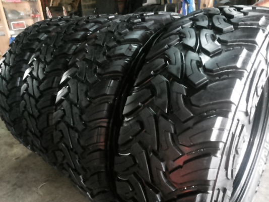 กระทะ offลบ40+ยาง MUD 265/75/16 สภาพ99\% ไร้ริ้วรอย