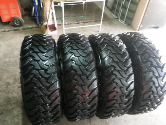 กระทะ+ยาง MUD 265/75/16 สภาพ99\% ไร้ริ้วรอย