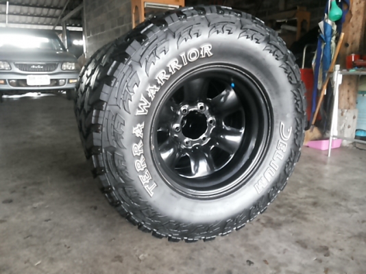 กระทะ+ยาง MUD 265/75/16 สภาพ99\% ไร้ริ้วรอย