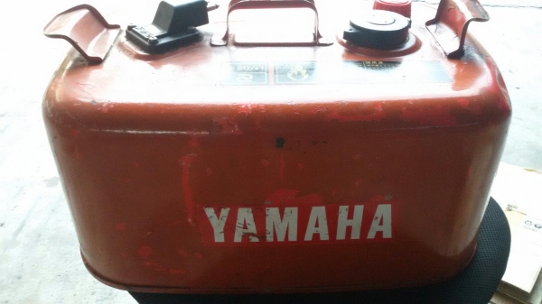 ถังน้ำมันyamaha20ลิตร