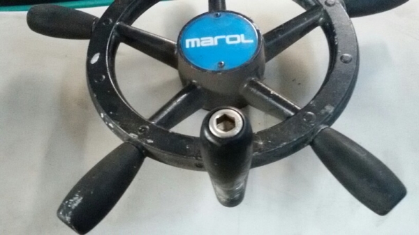 พวงมาลัยเรือ