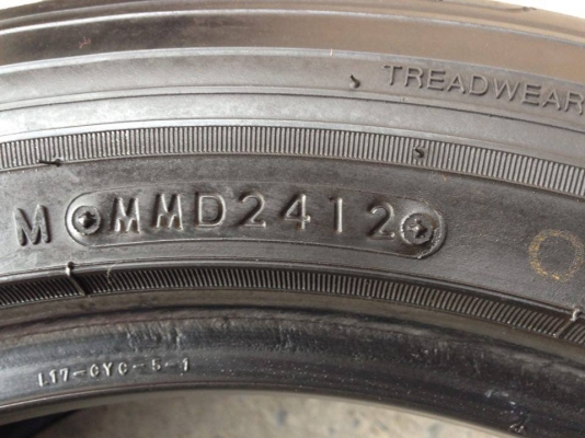 ยาง NITTO 215-50-17 ปี 12 ครบชุด 4 เส้น 3500 ไม่ควรพลาด สภาพสวยๆไม่มีปะไม่บวมดอกยางเหลือเยอะเอาไปวิ่งกันใด้อีกยาวค่ะ