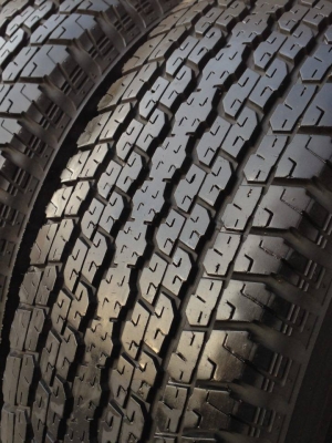 ยาง Bridgstone 265-70-16 ปี 12 ครบชุด 4 เส้น 4500 ไม่ควรพลาด สภาพสวยๆไม่บวมไม่กินข้างดอกยางเหลือเยอะเอาไปวิ่งกันใด้อีกยาวค่ะ