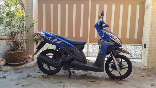 ขออนุญาติขาย HONDA CLICK-i 110 CC รุ่น TOP ล้อแม็กแท้ศูนย์ ขออนุญาติขาย HONDA CLICK-i 110 CC รุ่น TOP ล้อแม็กแท้ศูนย์