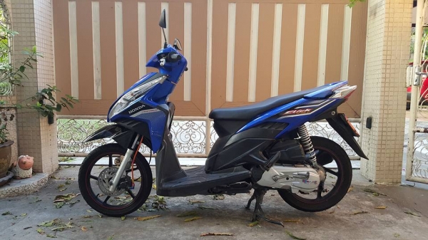 ขออนุญาติขาย HONDA CLICK-i 110 CC รุ่น TOP ล้อแม็กแท้ศูนย์ ขออนุญาติขาย HONDA CLICK-i 110 CC รุ่น TOP ล้อแม็กแท้ศูนย์
