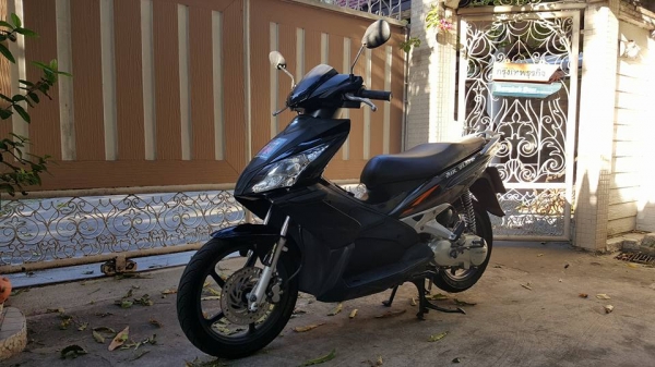 ขออนุญาติขาย HONDA AIRBLADE 110 CC รุ่น TOP ล้อแม็กแท้ศูนย์