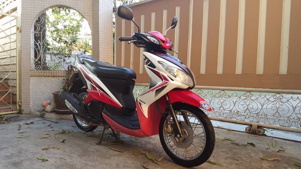 ขออนุญาติขาย YAMAHA MIO 125 แดงขาว เดิมๆ