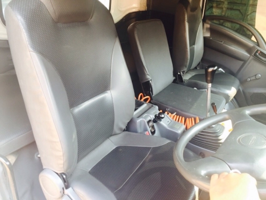 ขายรถบรรทุกสิบล้อดัมพ์ Isuzu เครื่อง 360 แรง ปี 2555 เฉพาะแม่ ยางใหม่ ดัมพ์สามมิตร มีระบบลากพ่วง