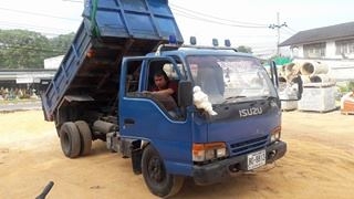 ISUZU NPR-66LX เครื่อง 4HF-120 แรงม้า ช่วงล่าว F ยางดี มีแอร์ สภาพพร้อมใช้