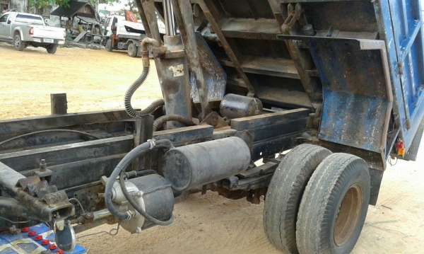 ISUZU NPR-66LX เครื่อง 4HF-120 แรงม้า ช่วงล่าว F ยางดี มีแอร์ สภาพพร้อมใช้ ISUZU NPR-66LX เครื่อง 4HF-120 แรงม้า ช่วงล่าว F ยางดี มีแอร์ สภาพพร้อมใช้