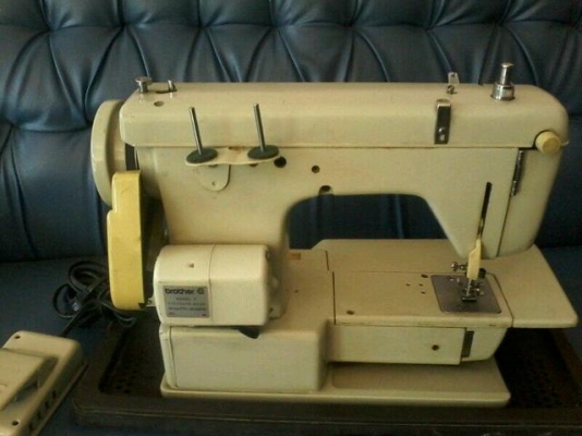 ขายจักรเย็บผ้าของบราเดอร์
