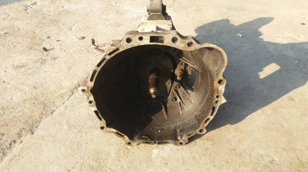 ขายเครื่องพร้อมเกีย 2 L ใช้งานได้ปกติ ราคา38000 สนใจโทร 0805669540 - 0866668500 ขายเครื่องพร้อมเกีย 2 L ใช้งานได้ปกติ ราคา38000 สนใจโทร 0805669540 - 0866668500