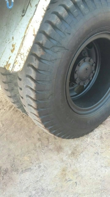 รถอีซูซุ 6 ล้อ ติดเครน 5 ตัน. FTR  240 แรงม้า. ปี 53  ( รถวิ่ง 3xx,xxx กม. )     สนใจติดต่อ  081 - 6079515