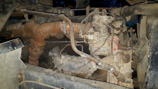 ขายบรรทุกรถ 10 ล้อดัมพ์ 1.HINO FM 176 2 เพลาสโลโลว์ดึง เครื่อง EH700 168 แรงม้า 2.MITSUBISHI FN215K เครื่อง 6D-14 160 แรงม้า ช่วงล่าง UD 2 เพลาสโลว์ดึง ราคารวม 800000