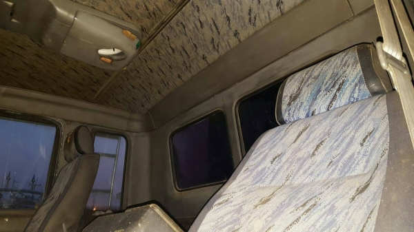 ขายบรรทุกรถ 10 ล้อดัมพ์ 1.HINO FM 176 2 เพลาสโลโลว์ดึง เครื่อง EH700 168 แรงม้า 2.MITSUBISHI FN215K เครื่อง 6D-14 160 แรงม้า ช่วงล่าง UD 2 เพลาสโลว์ดึง ราคารวม 800000