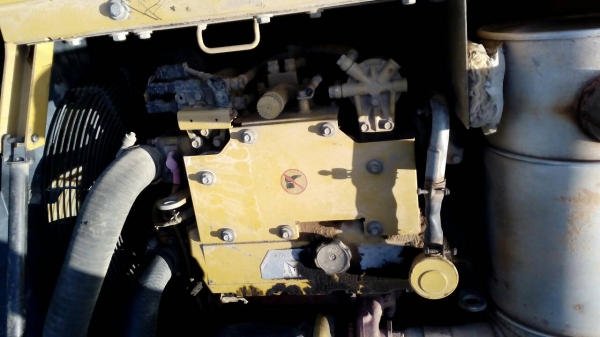 รถแบคโฮ  CAT  315D  ( กระบอกดำ. ) , ( รถทำ 1,xxx กว่า ชม. )    สนใจติดต่อ  081 - 6079515