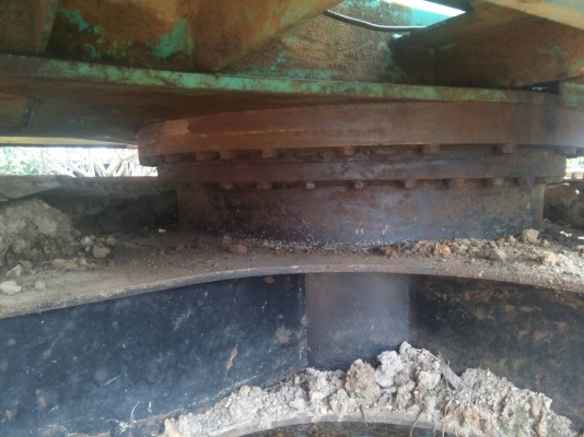 รถแบคโฮ  KOBELCO  YN - 10  ( รถทำงาน 13,xxx ชม. )    สนใจติดต่อ  081 - 6079515