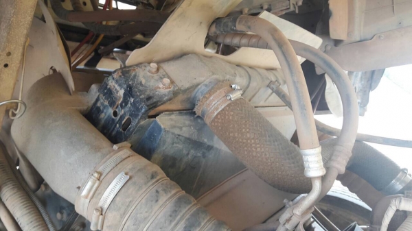 รถฮีโน่ 10 ล้อดั้ม FM1A 344 แรงม้า. ปี 55.  ( ขาย แม่ , ลูก. )     สนใจติดต่อ  081 - 6079515