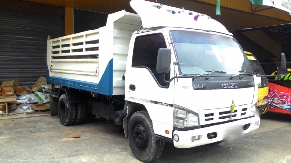 รถอีซูซุ 6 ล้อดั้ม NQR 150 แรงม้า. ปี 50.  ( รถวิ่ง 26x,xxx กม. )    สนใจติดต่อ  081 - 6079515