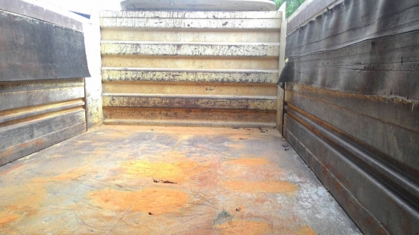 รถอีซูซุ 6 ล้อดั้ม NQR 150 แรงม้า. ปี 50.  ( รถวิ่ง 26x,xxx กม. )    สนใจติดต่อ  081 - 6079515