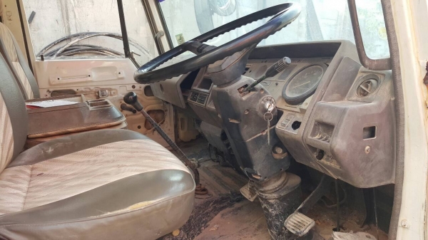 ขาย รถโม่ปูนแบบโซ่ 2.5 คิว คัสซีสวย เครื่อง EH700 168 แรงม้า รถใช้งานอยู่ทุกวัน เอกสารใบซื้อขาย ขาย รถโม่ปูนแบบโซ่ 2.5 คิว คัสซีสวย เครื่อง EH700 168 แรงม้า รถใช้งานอยู่ทุกวัน เอกสารใบซื้อขาย