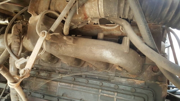 ขาย 10 ล้อ เพลาเดียว HINO KT920 ติดแก๊ส 8 ถัง เครื่อง EH700 168 แรงม้า คัสซีสวย วางหัว F18 ทะเบียนพร้อมโอน