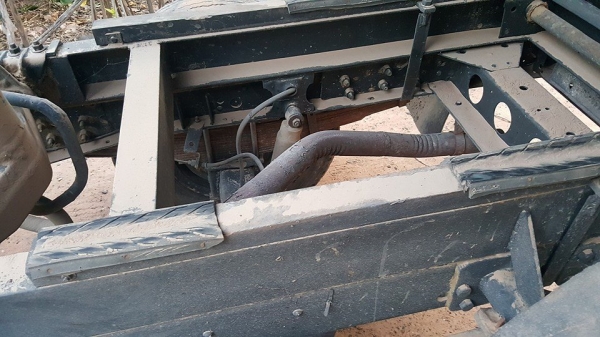 ขาย6ล้อดัมพ์อีซูซุ100 แชชซีสวยกระบะดัมพ์3คิว หัวยกได้เอกสารเช่มทะเบียนพร้อมโอนภาษี59 สภาพพร้อมวิ่งงาน