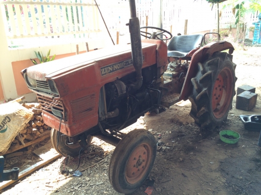 ขายรถไถเก่านอก20แรง ยี่ห้อzen-noh เครื่องดีพร้อมใช้งาน28000