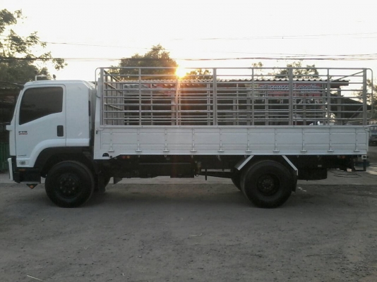 ขายFTR240ยูโร3จดปี56กระบะพร้อมคอกยาว5.60เมตร ขายFTR240ยูโร3จดปี56กระบะพร้อมคอกยาว5.60เมตร