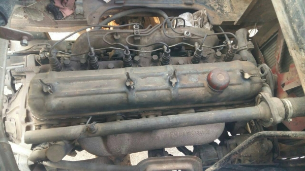 หกล้อ ฮีโน่ KM 301บรรทุกน้ำ 6,000ลิต สภาพดีสวยคาสสิคพร้อมใช้งาน รถใช้งานประจำ เล่มทะเบียนพร้อมโอน