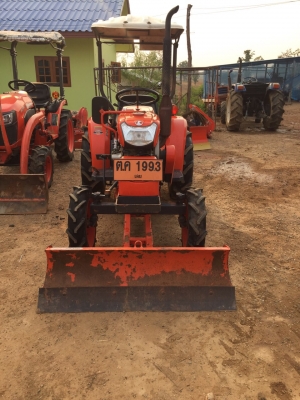 ขายรถไถคูโบต้าKRT140สภาพเดิมๆงานๆคับ มีผานดันหน้าและผาน3 ราคา115,000บาท ขายรถไถคูโบต้าKRT140สภาพเดิมๆงานๆคับ มีผานดันหน้าและผาน3 ราคา115,000บาท