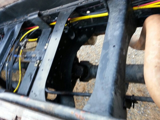 สิบล้อ อีซูซุ 360ปี54 แม่ลูก3คาน ดั้มกะบะมีเนียมยาว6.80ม อู่โชคชัย สภาพพร้อมใช้ เล่มทะเบียนพร้อมโอน