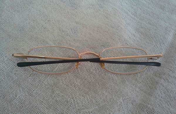 แว่นสายตายาวผู้ดีอังกฤษ AUTO-FOLD made in UK