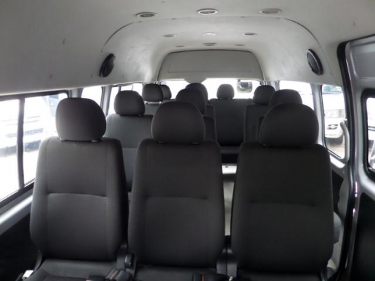 โทร 0922726669 ตันหยงรถตู้มือสอง ขาย รถตู้ดี2.5 ปี 2011เกียMT เบาะ กำมะหยี่ ราคา 799,000  บาท