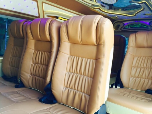 โทร 0922726669 ตันหยงรถตู้  รถตู้ ดีเซลล์ปี 2014 เครื่อง 3000 cc แต่งวีไอพี