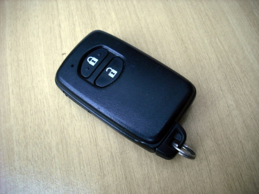 กุญแจรีโมท PRIUS HYBRID 2011 UP แท้ กุญแจรีโมท PRIUS HYBRID 2011 UP แท้