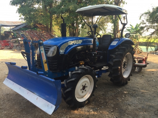 ขายรถไถแชมป์ YTO454(4WD)2เพลา สภาพพร้อมใช้ ขายพร้อมอุปกรณ์ ราคา 198,000 บาท สนใจติดต่อ 081-9136451 คุณโบว์ ขายรถไถแชมป์ YTO454(4WD)2เพลา สภาพพร้อมใช้ ขายพร้อมอุปกรณ์ ราคา 198,000 บาท สนใจติดต่อ 081-9136451 คุณโบว์