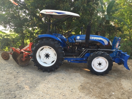 ขายรถไถแชมป์ YTO454(4WD)2เพลา สภาพพร้อมใช้ ขายพร้อมอุปกรณ์ ราคา 198,000 บาท สนใจติดต่อ 081-9136451 คุณโบว์ ขายรถไถแชมป์ YTO454(4WD)2เพลา สภาพพร้อมใช้ ขายพร้อมอุปกรณ์ ราคา 198,000 บาท สนใจติดต่อ 081-9136451 คุณโบว์