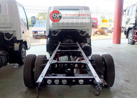 SK-33 ISUZU NPR ตาเพชร หัวครัชซี  6 ล้อ รถสวยสภาพพร้อมใชั