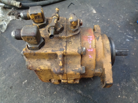 ขายมอเตอร์สวิง pc 120-3 พร้อมเพลา ขายมอเตอร์สวิง pc 120-3 พร้อมเพลา