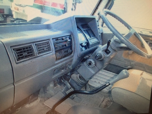 รถโม่ปูนมือสองสภาพดีพร้อมใช้ HINO  HO7D