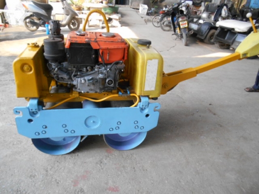 ขายรถบดเดฺินตามSAKAI HV50 พร้อมใช้งาน